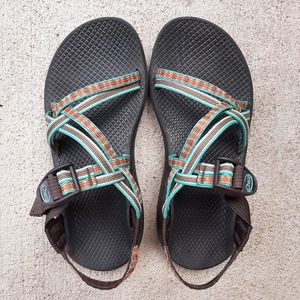 Chacos size 7 Women's
